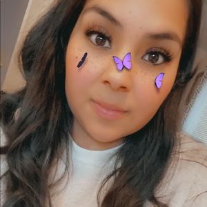 Meet your Posher, Dalia